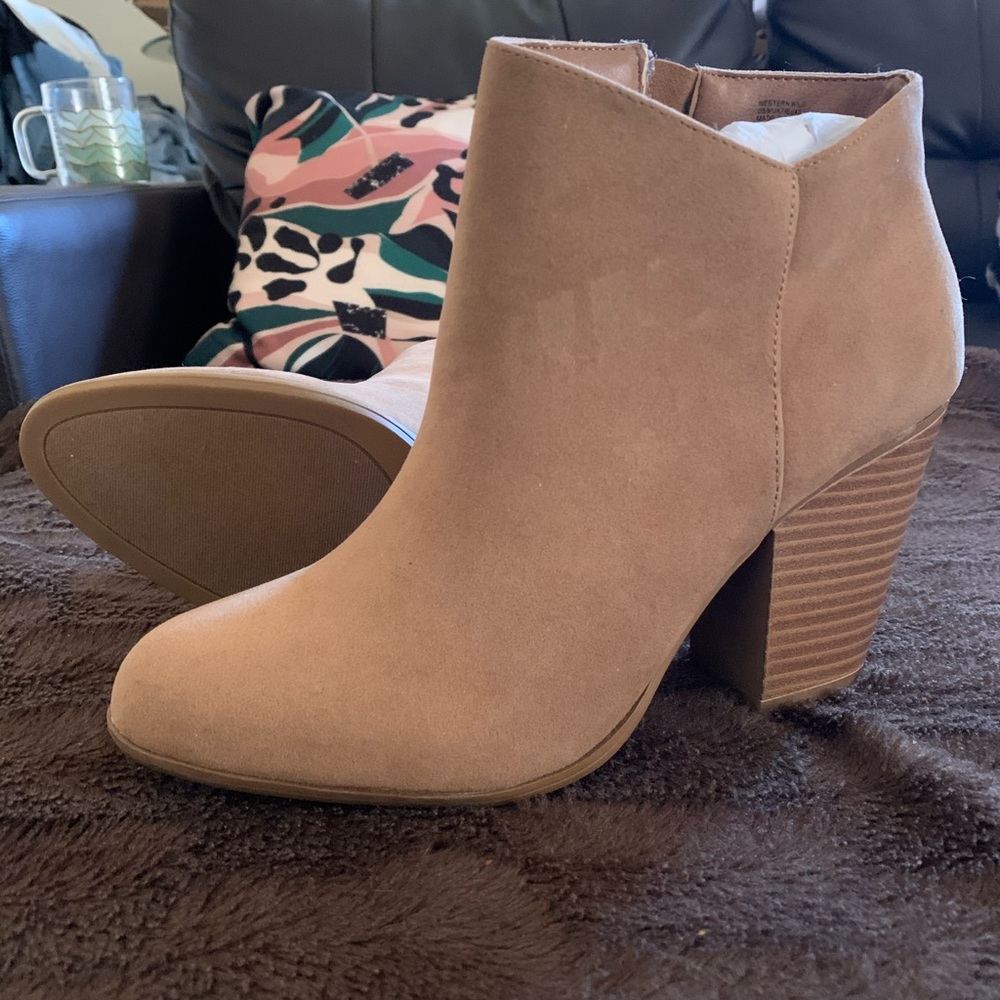 Just Fab Western Wild Block Heel Bootie